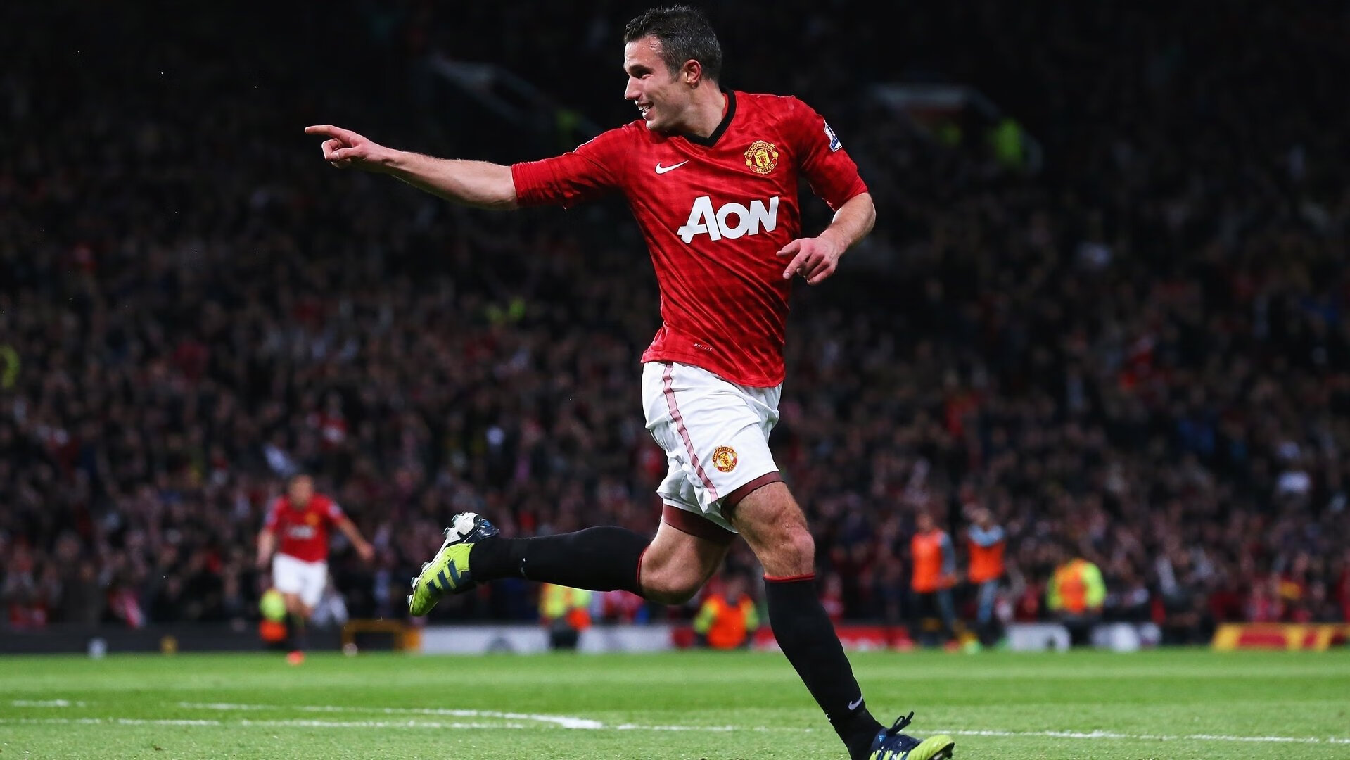 “法甲激战正酣，豪门对决扣人心弦”，法甲激烈