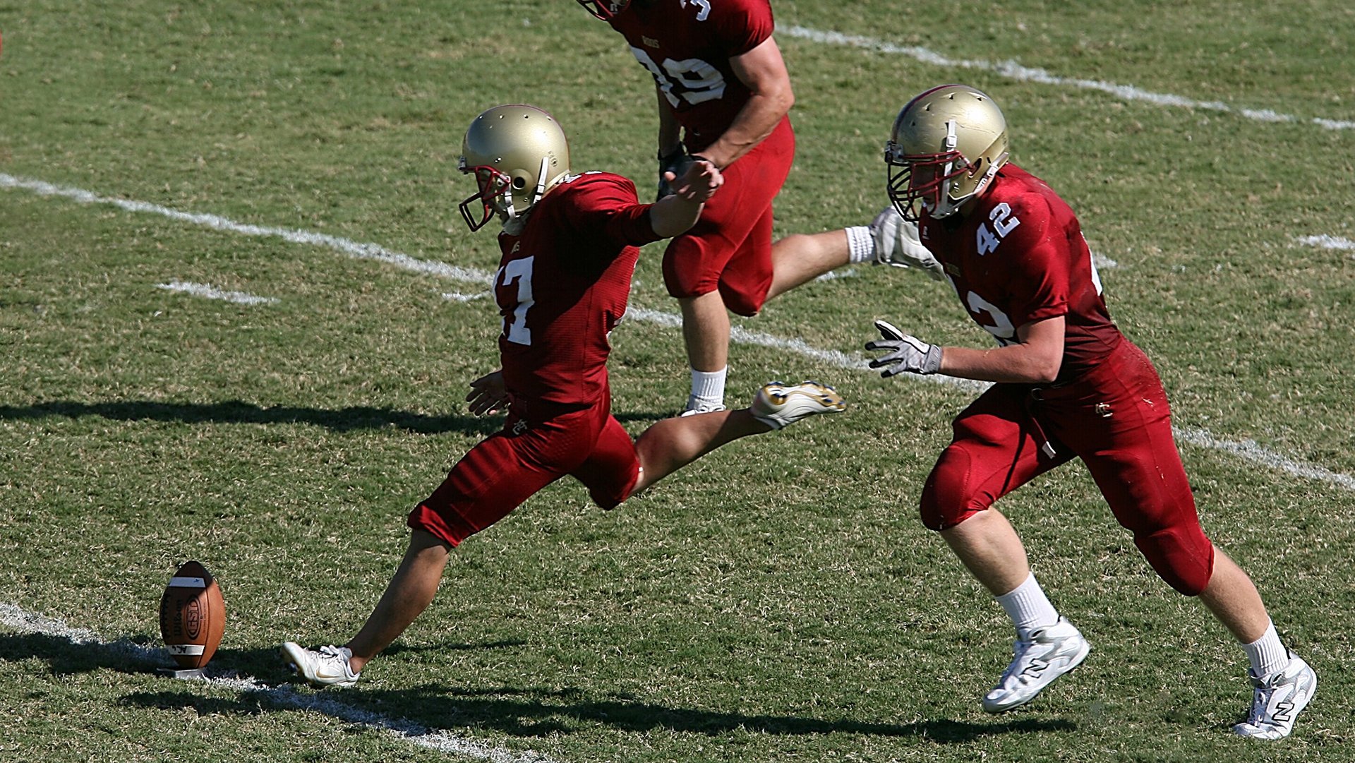 欧冠“超级对决”：史上最激烈的球队碰撞，欧冠决赛和超级碗